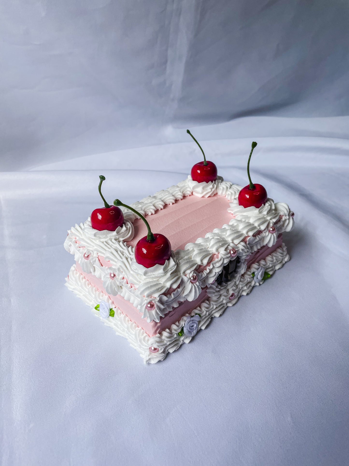 Fake Cake Trinket Box