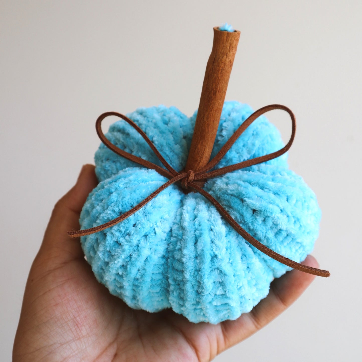 Knit Velvet Pumpkin
